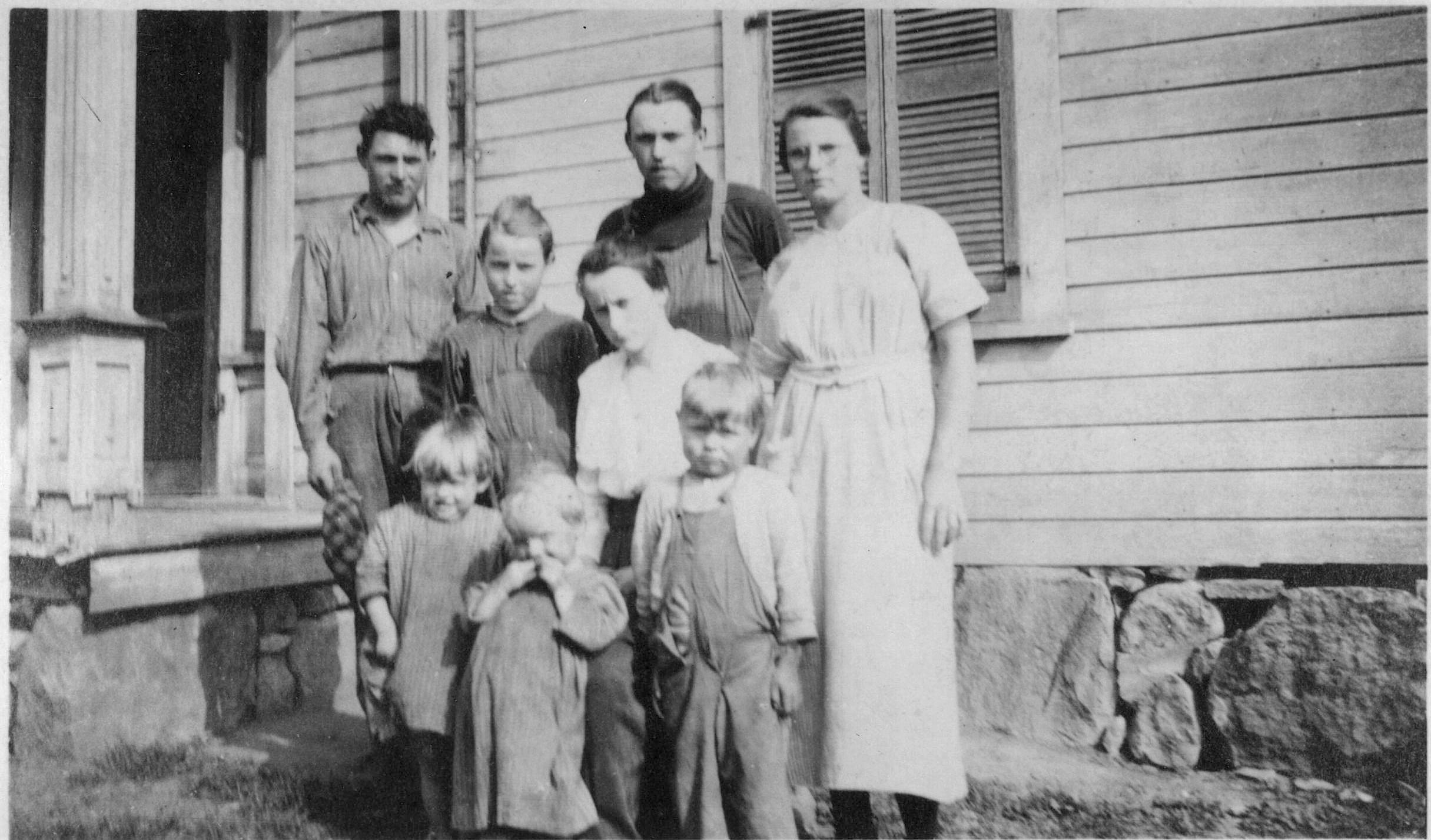 Fry children in 1918